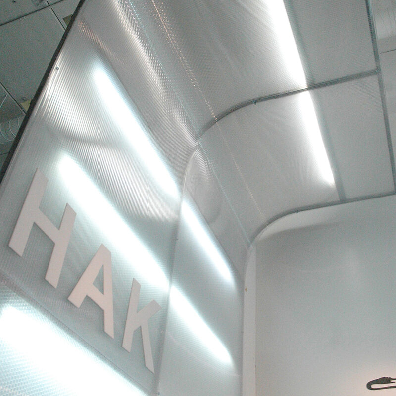 HAK-retail_1